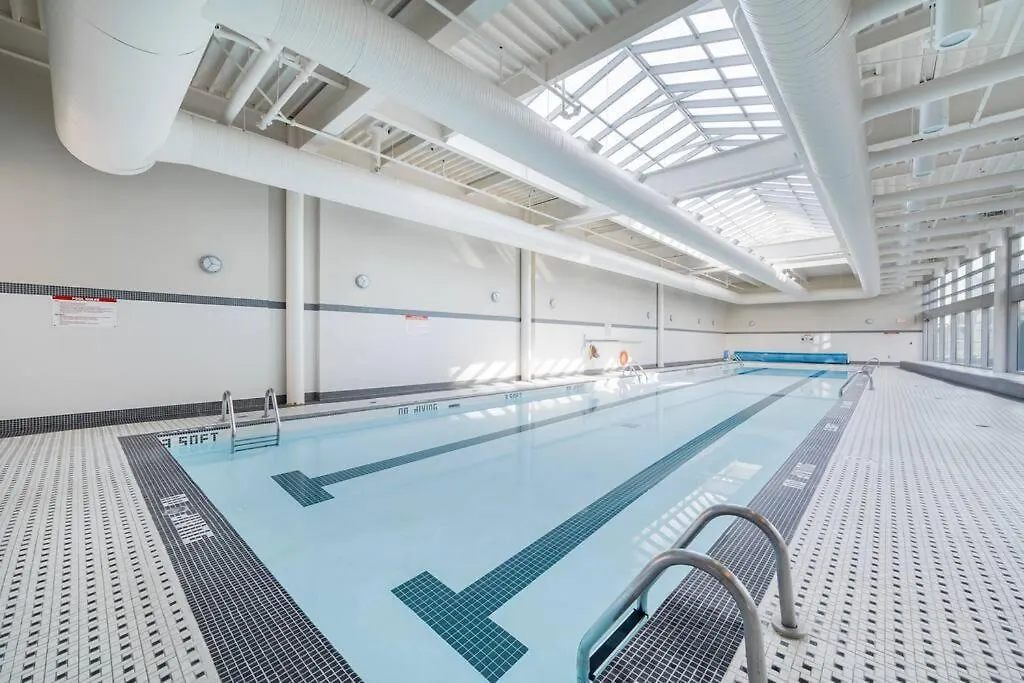 Appartamento Beautiful Dt 3 Bed 2Bath Apat Free Parking & Pool Vancouver